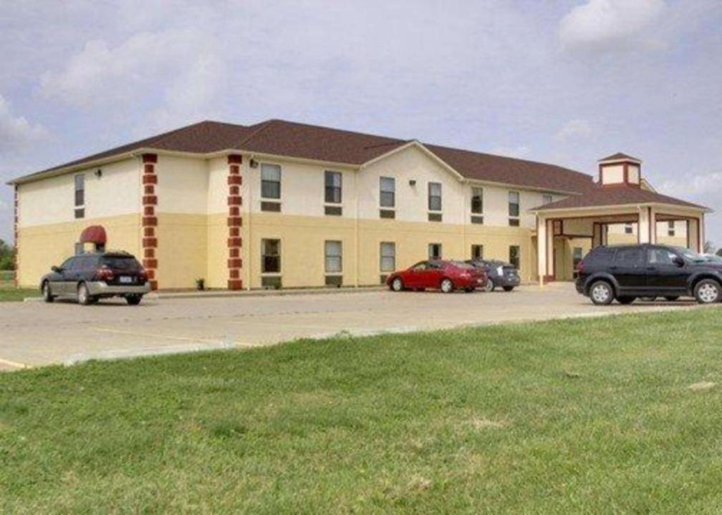 Quality Inn Harrisburg Buitenkant foto